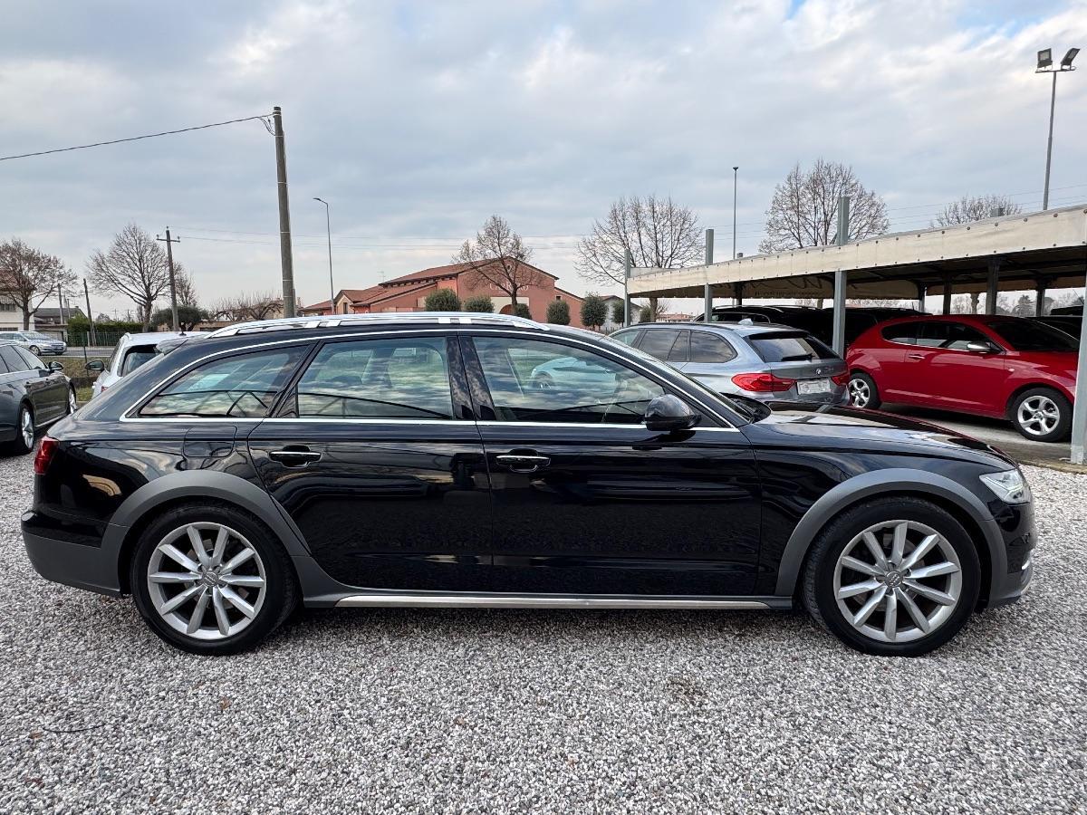 AUDI - A6 Allroad - 3.0 TDI 218CV S tr. Bus. Plus