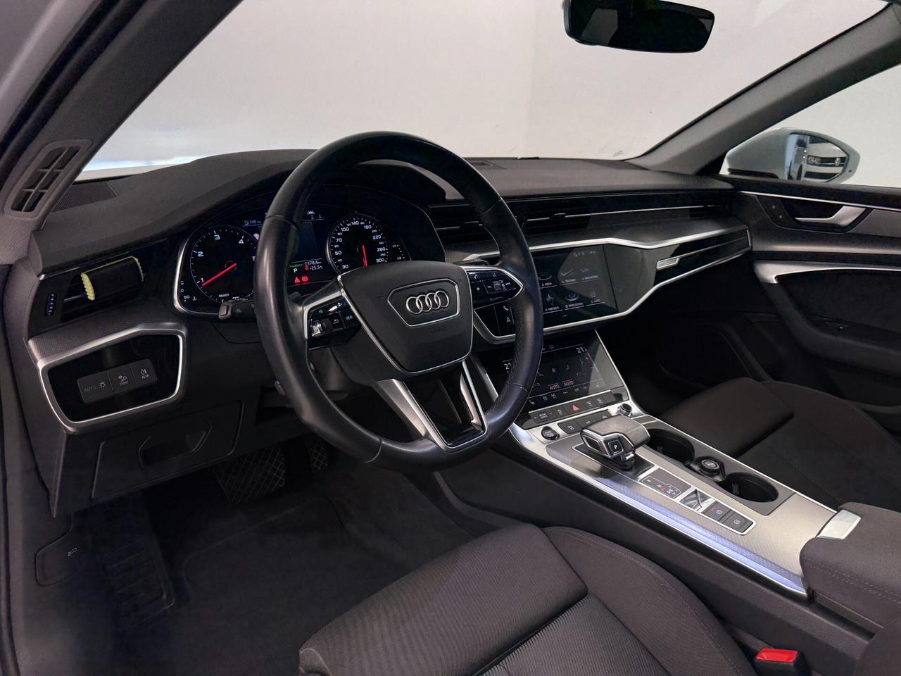 Audi A6 Avant 40 2.0 TDI S tronic Business Sport