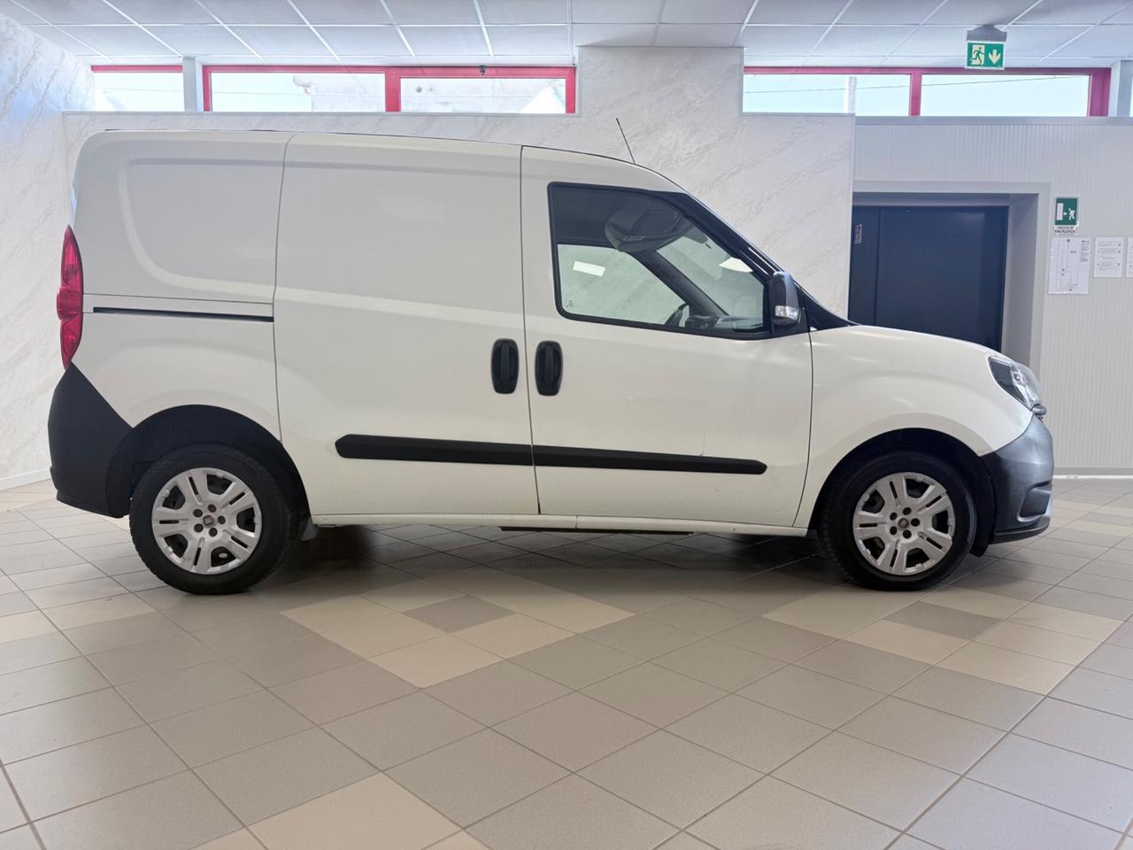 Fiat Doblo 1.6 mjt 105 cv 3 posti euro 6D