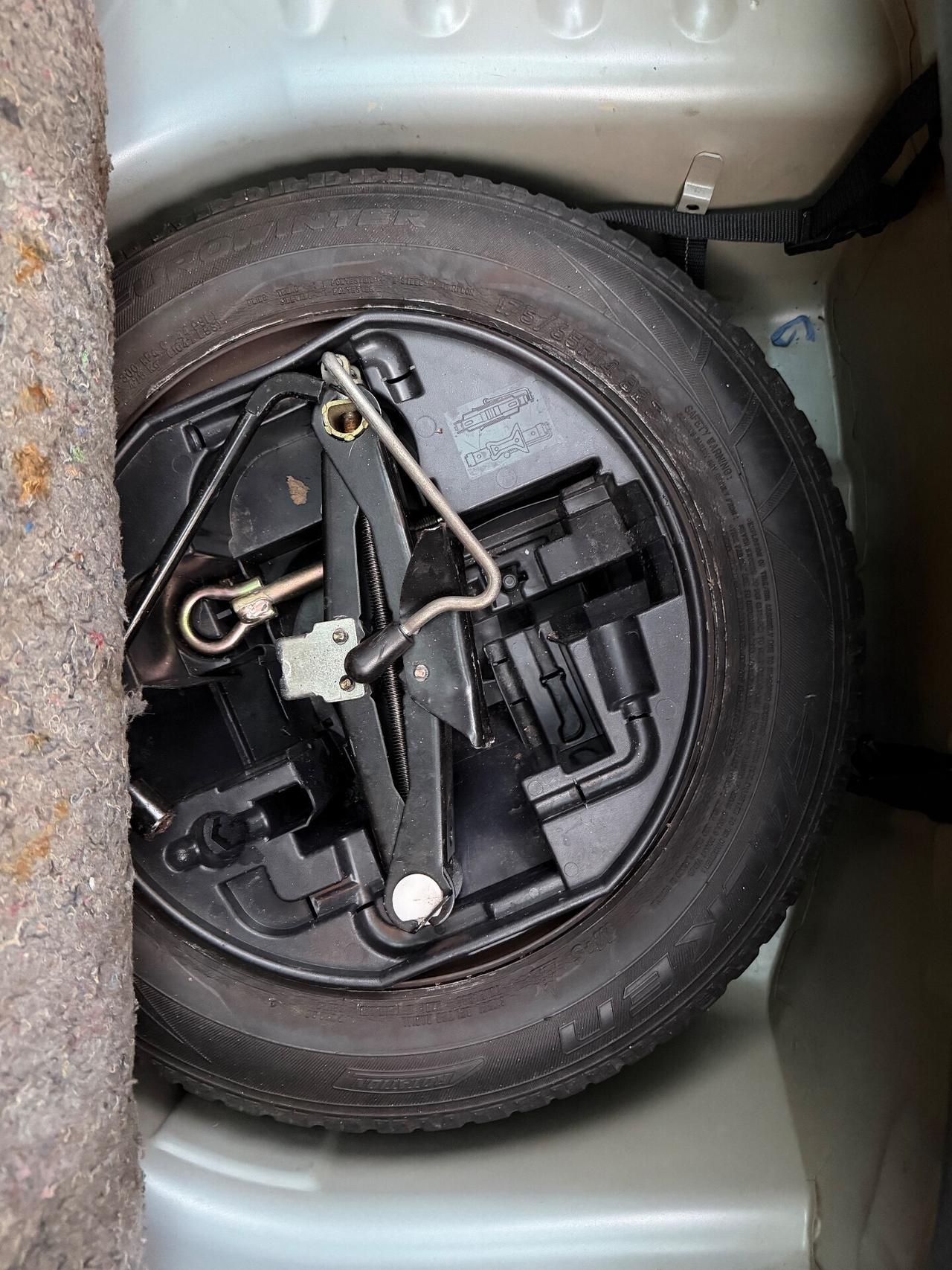 CITROEN C3 1.1 BENZINA 5 porte NEOPATENTATI