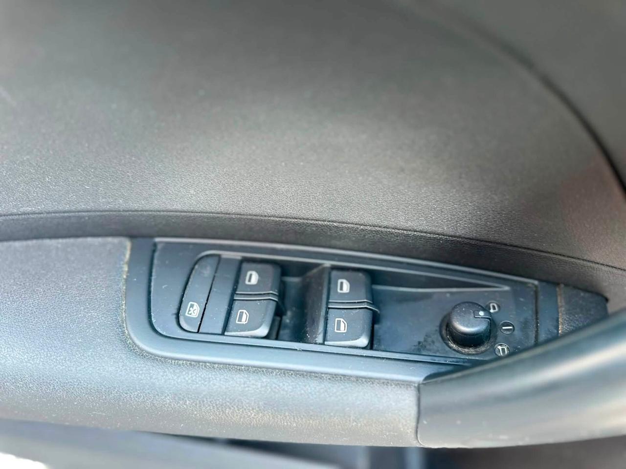 Audi A1 1.6 TDI Attraction NEOPATENTATI