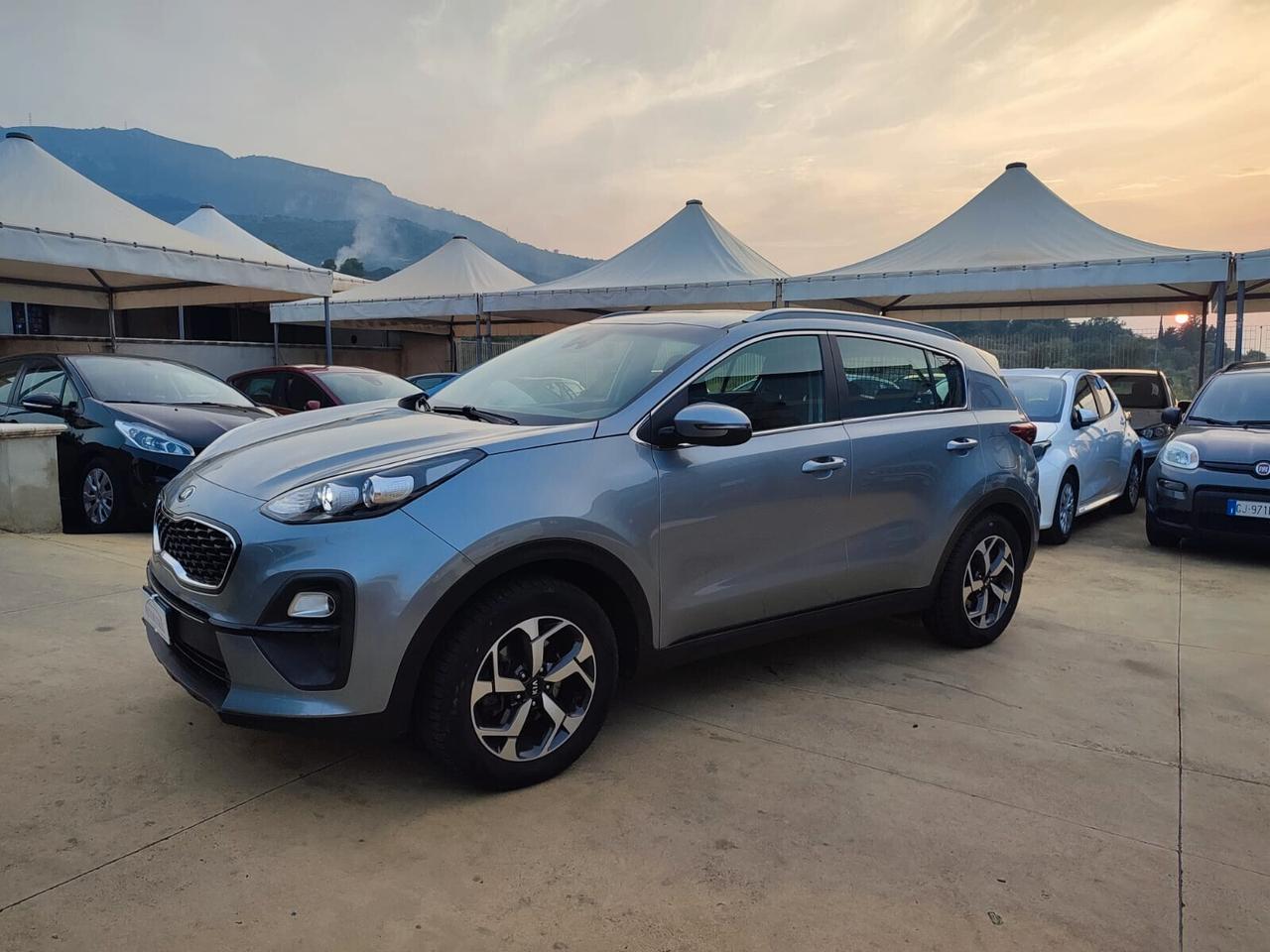 Kia Sportage 1.6 CRDI 136 CV Hybrid Business Class