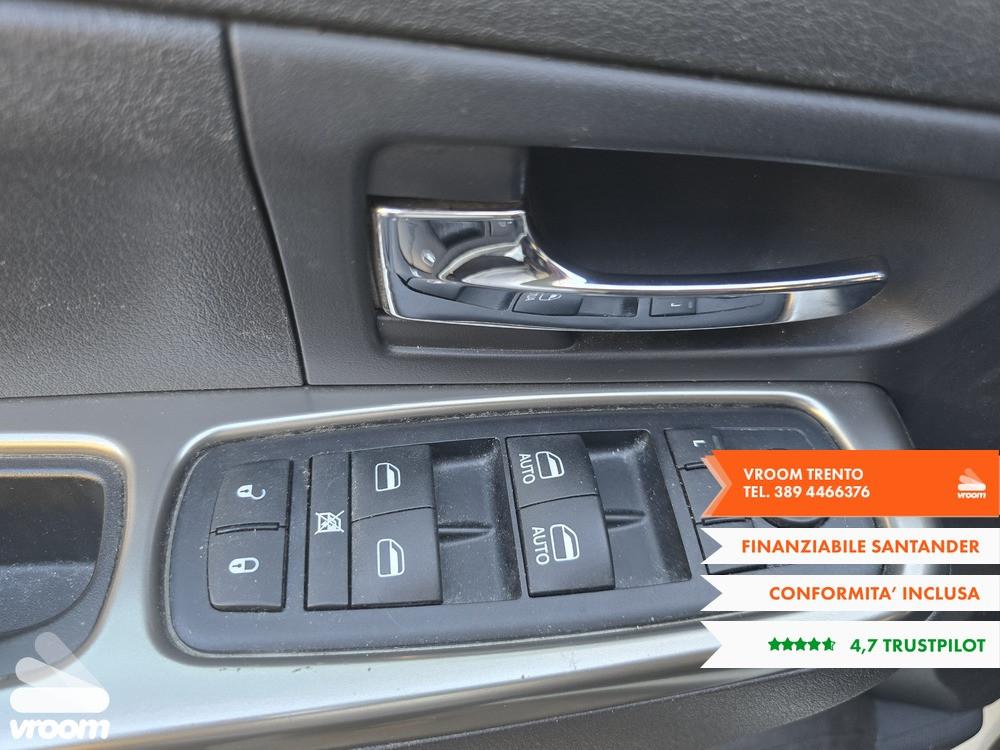 JEEP Cherokee 3ª serie Cherokee 2.8 CRD DPF Ov...