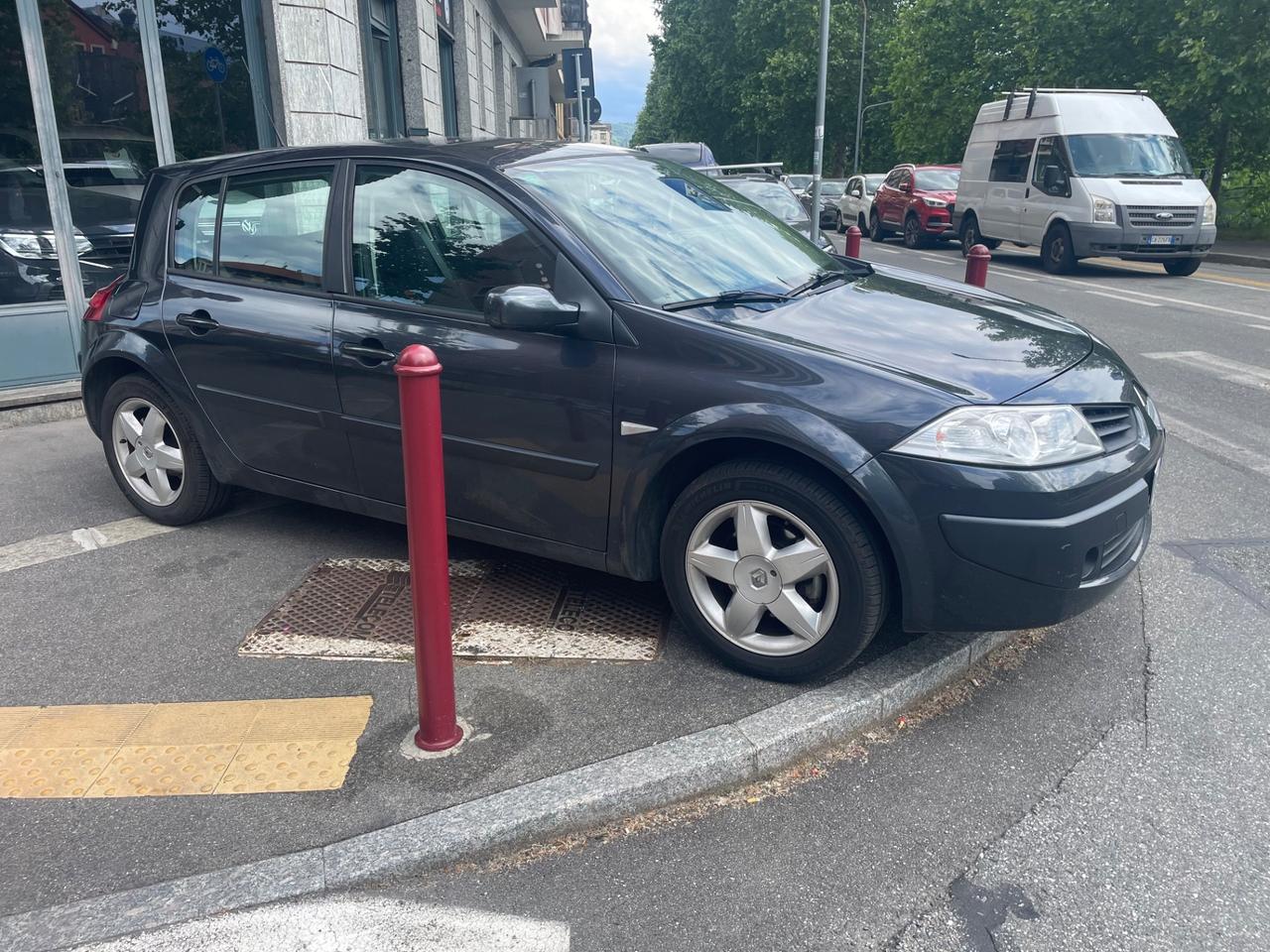 Renault Mégane 1.6 16V 5p/1PROP/GARANZIA 12 MESI