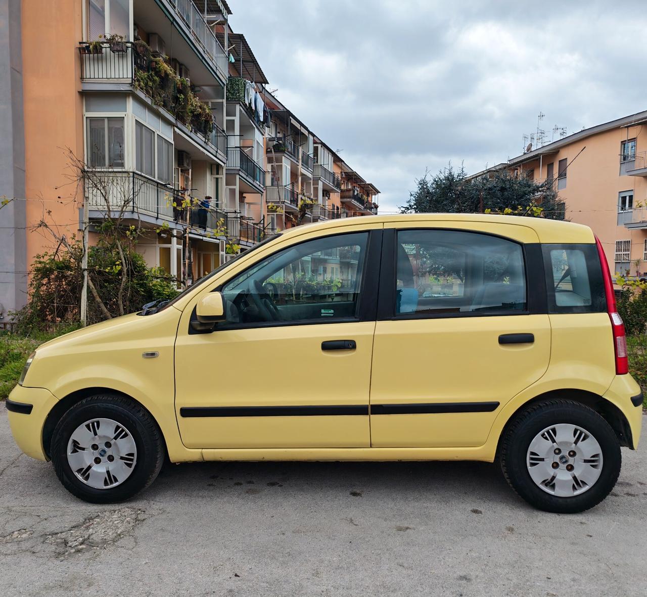 AUTOMATICA FIAT PANDA FULL OPTIONAL1.2 BENZINA