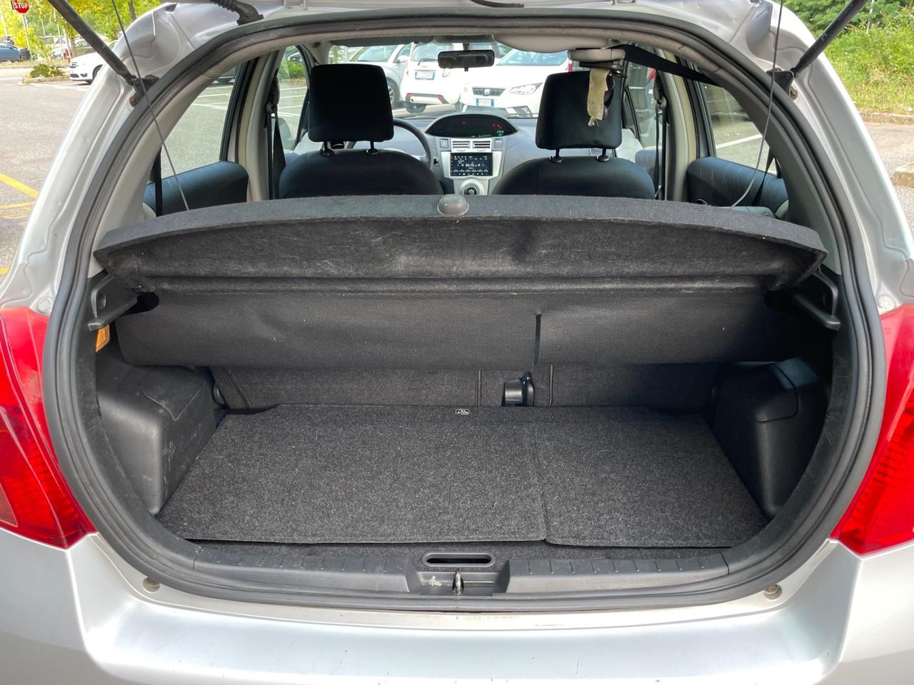 Toyota Yaris 1.0 5 porte Sol