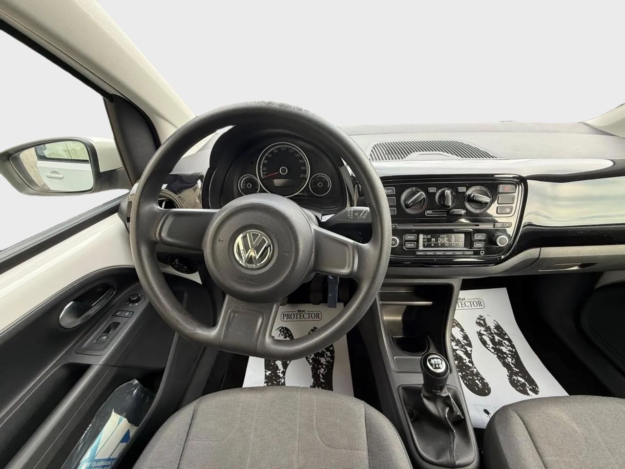 Volkswagen up 1.0 benzina 2014 190.000km neo patentati