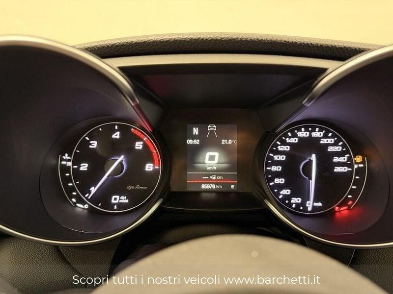 Alfa Romeo Giulia 2.2 t Super 150cv