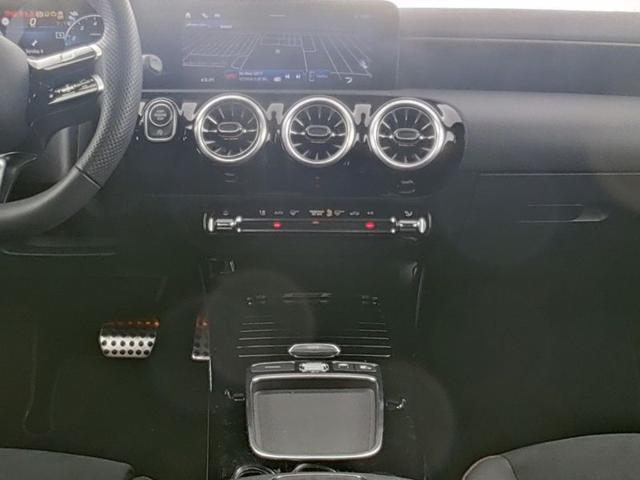 MERCEDES-BENZ A 180 Automatic AMG Line Advanced Plus