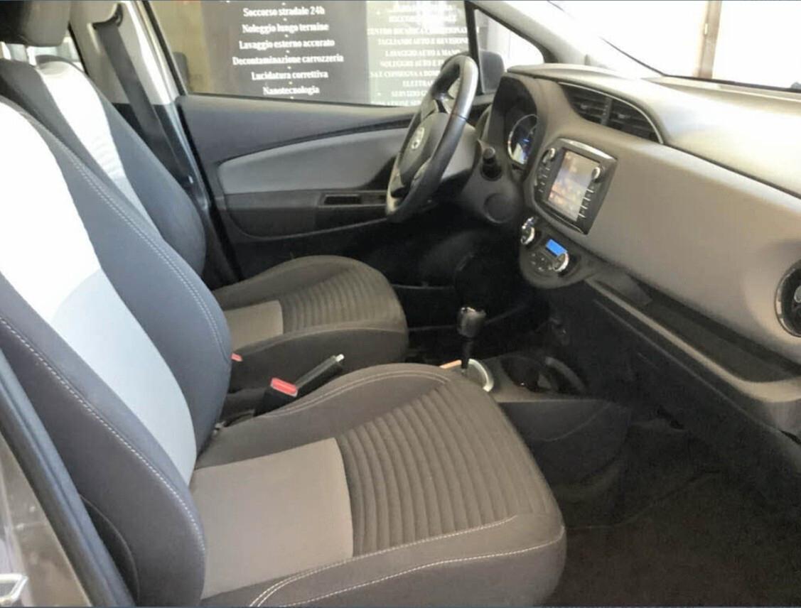 Toyota Yaris 1.5 Hybrid 5 porte Active