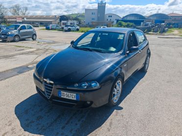 Alfa Romeo 147 1.9 JTD (120) 5 porte Collezione