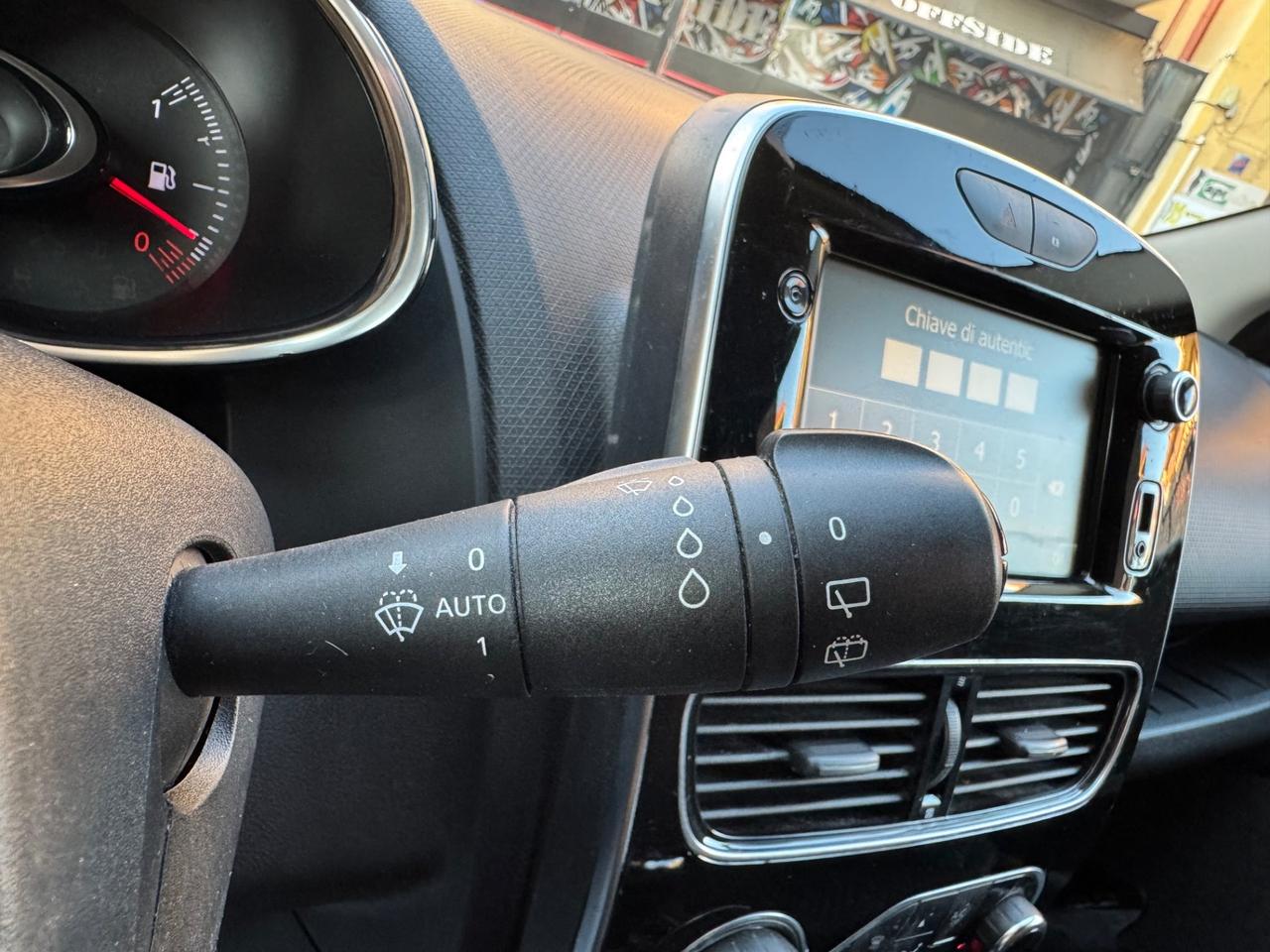 Renault Clio TCe 12V90 CV 5 porte Moschino