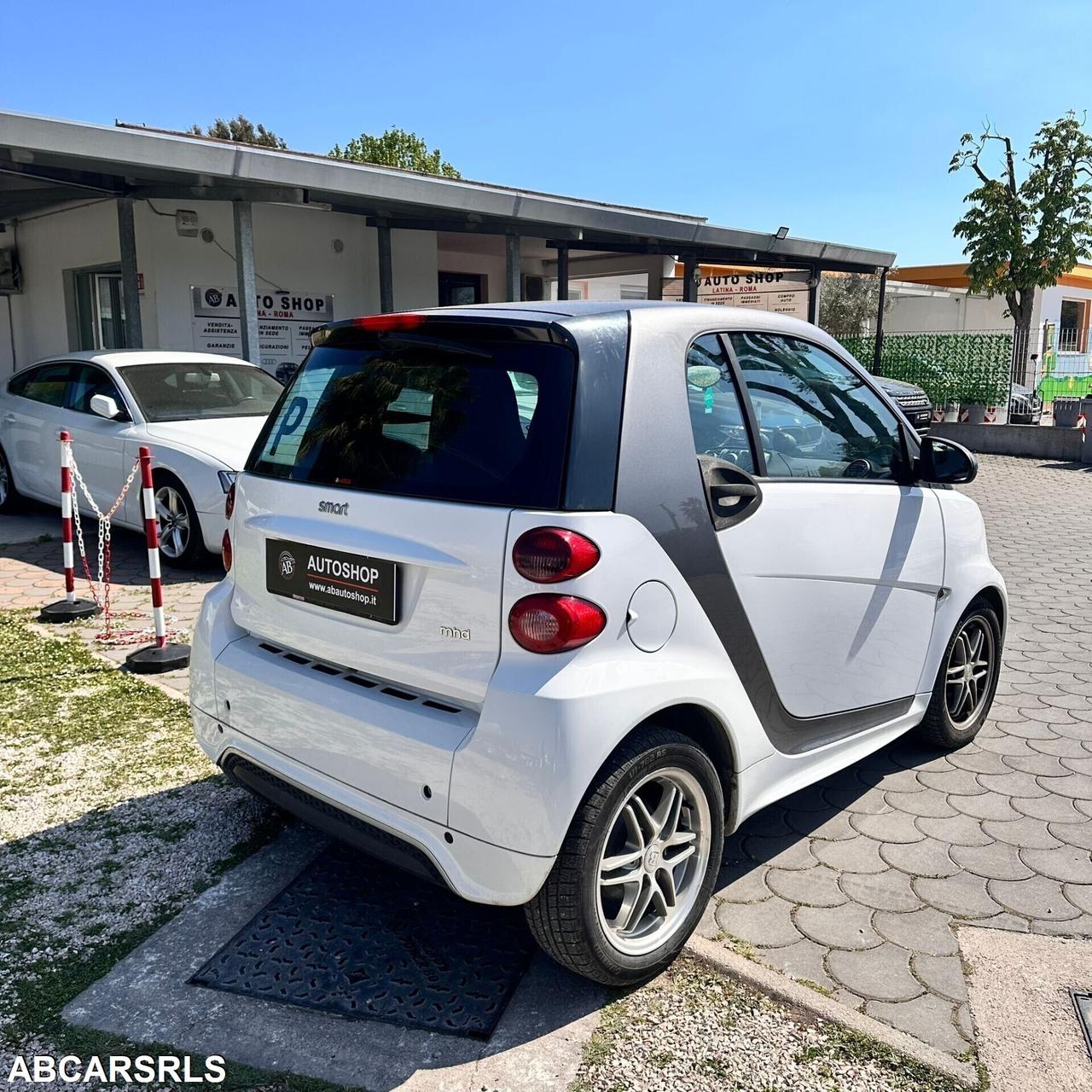 SMART - Fortwo - 1000 52 kW MHD coupé pure - NEOPA