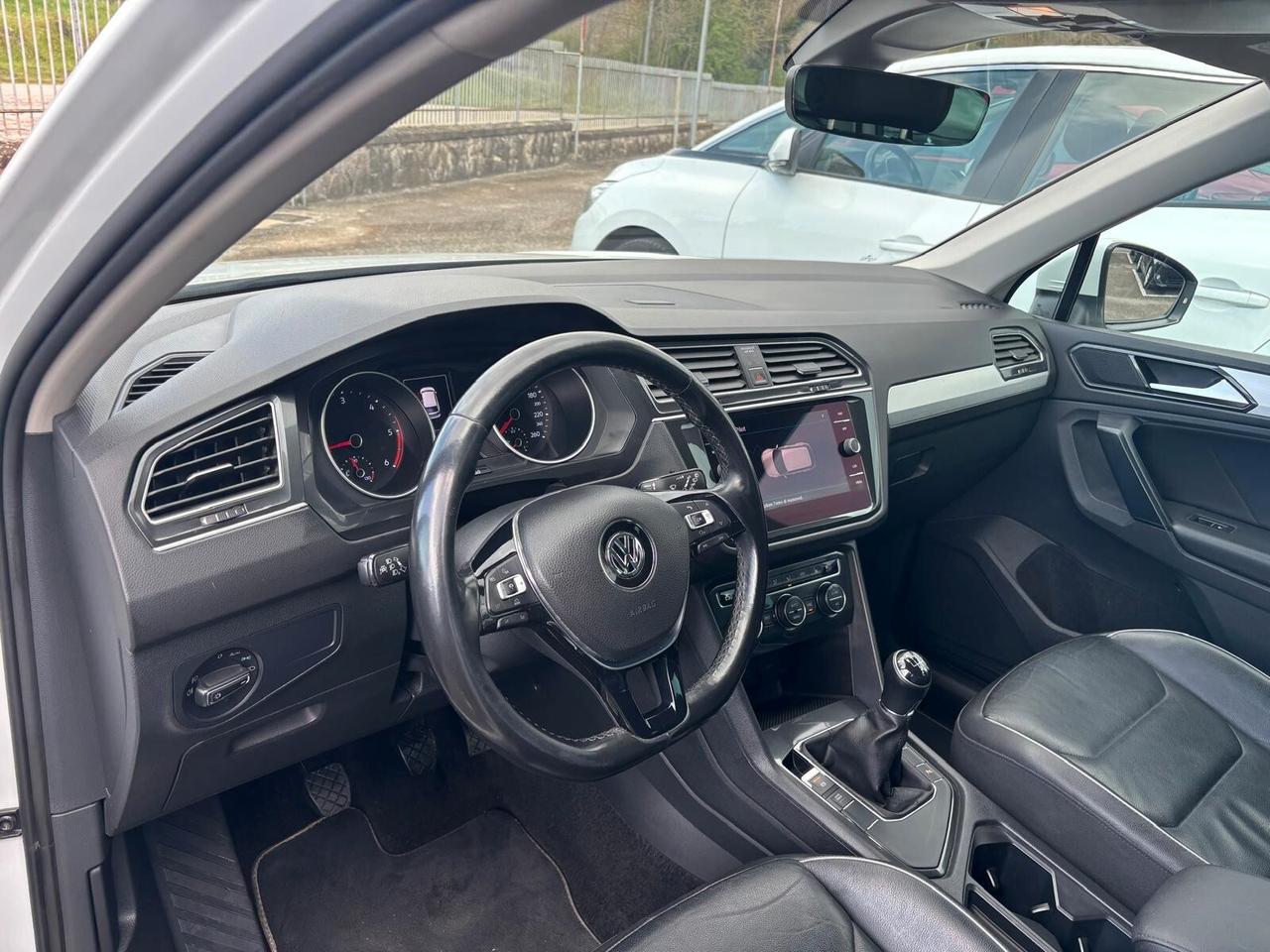 Volkswagen Tiguan 1.6 TDI - 2018