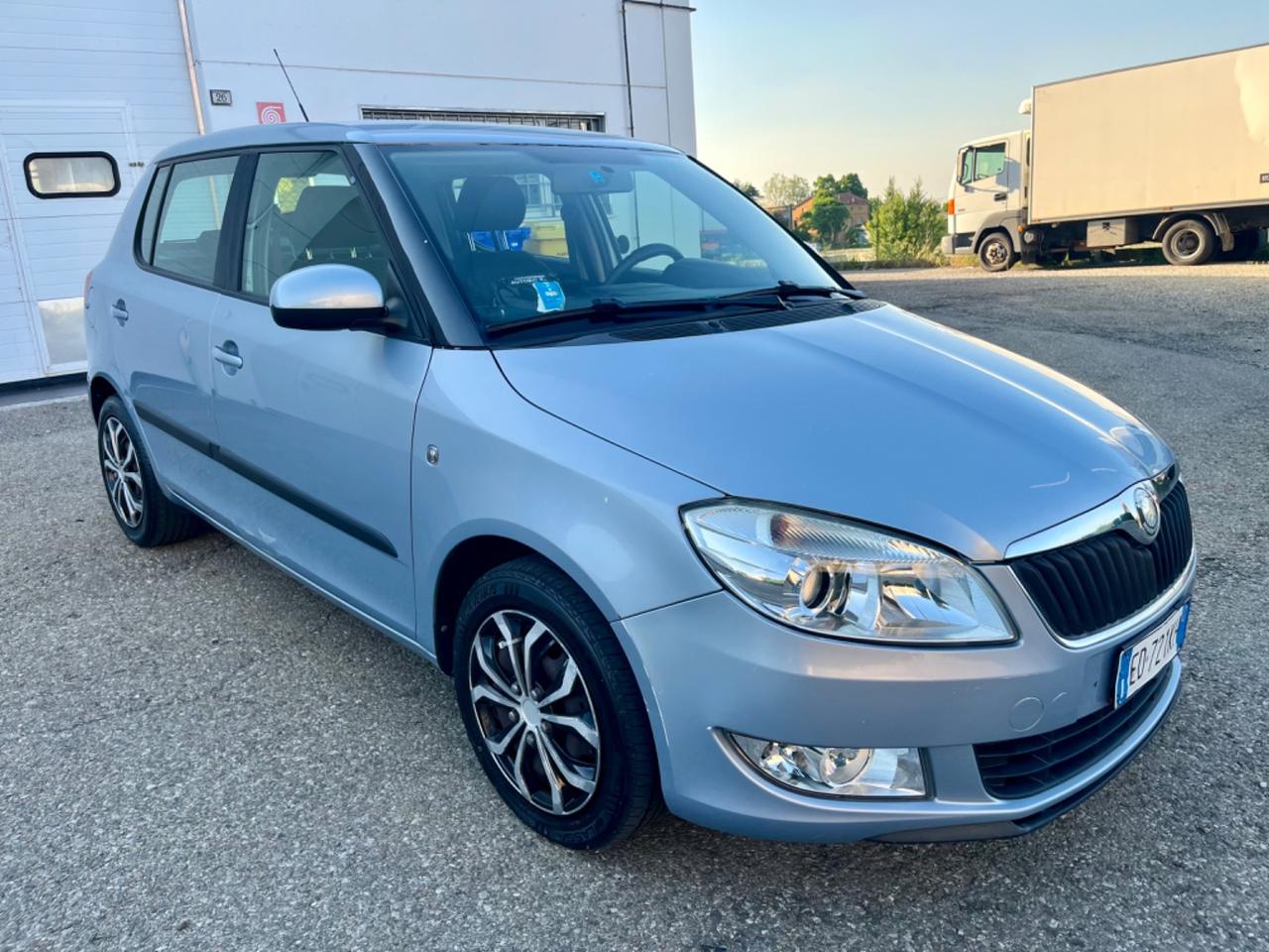 Skoda Fabia 1.6tdi 2011 195.000km per neopatentati