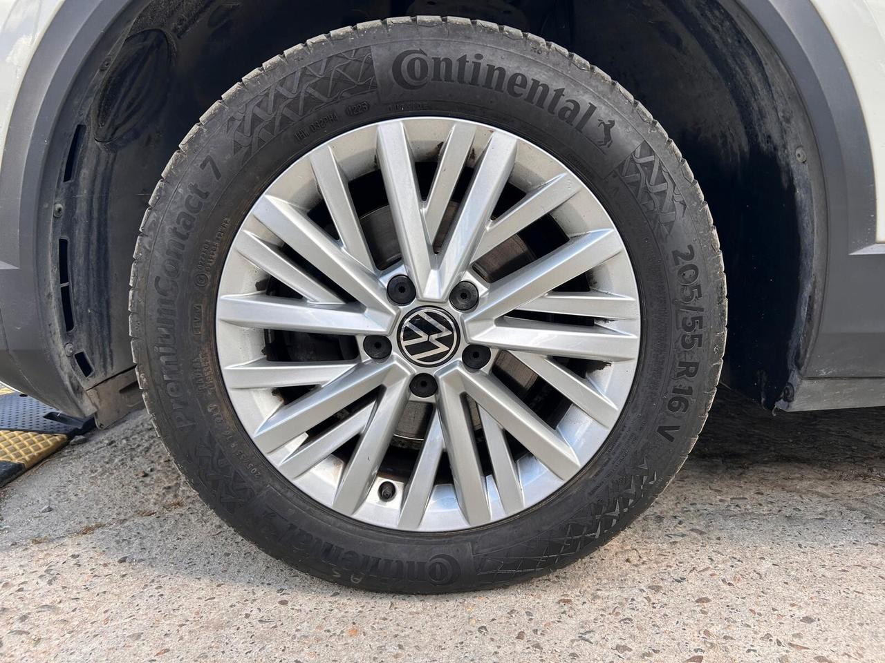 Volkswagen T-Roc 2.0 TDI SCR Life IVA ESPOSTA