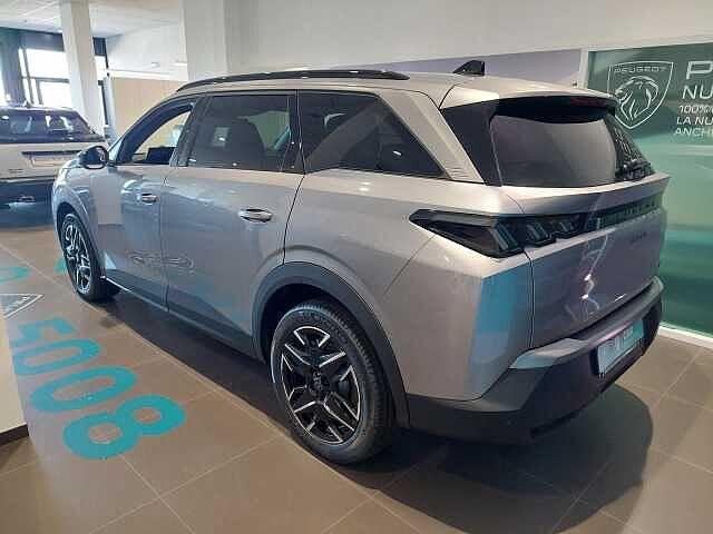 Peugeot 5008 Hybrid 145 e-DCS6 Allure KM0