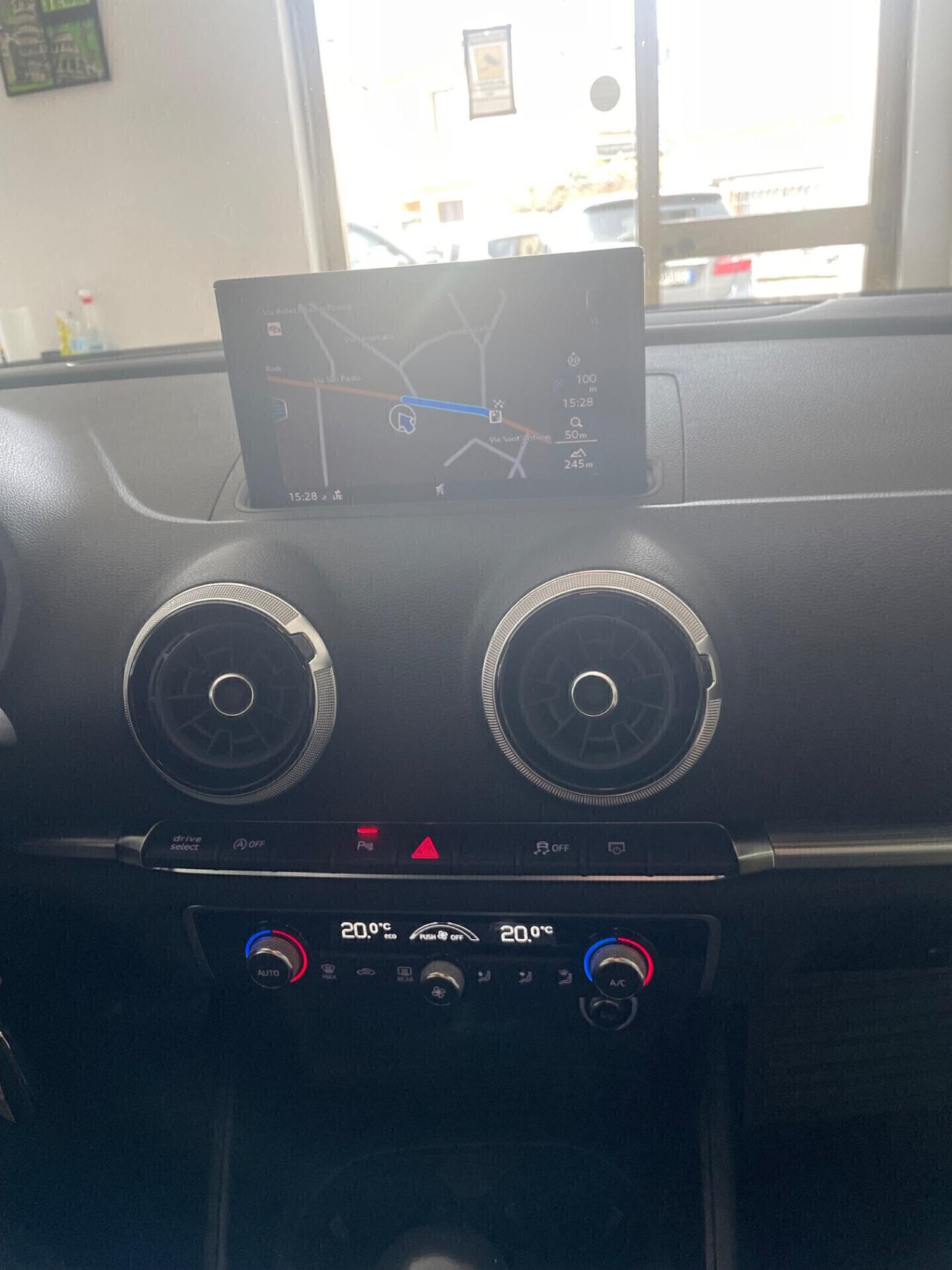 AUDI A3 SPB 1.6 TDI 116 CV S TRONIC SPORT