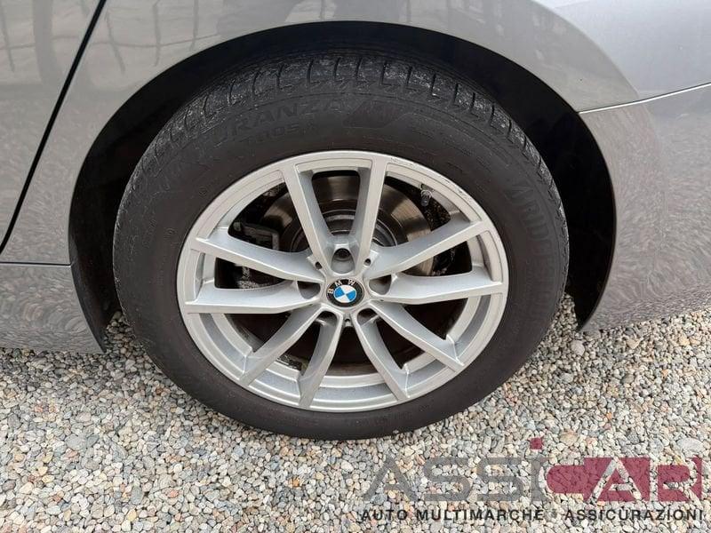 BMW Serie 3 320d Touring mhev 48V auto