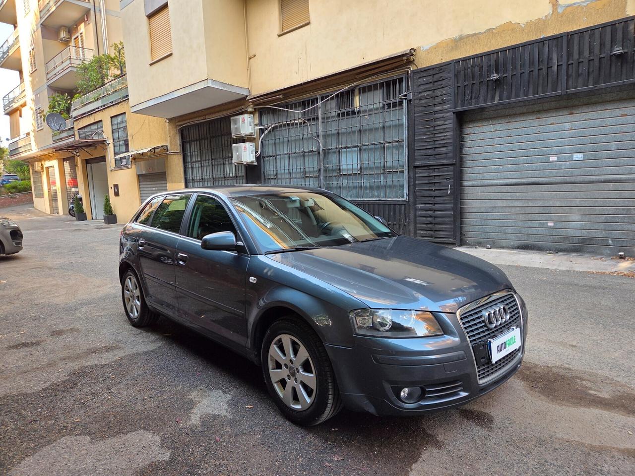 Audi A3 1.6 Ambition 102cv - UNIPRO