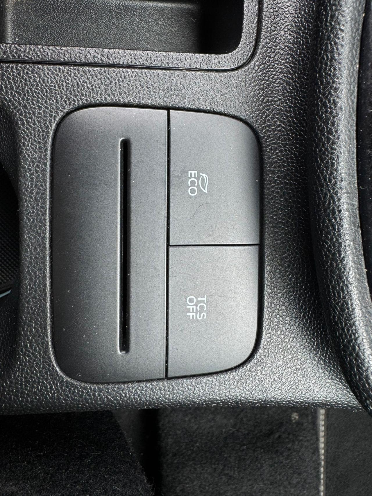 FORD FIESTA 1.1 ECOBOOST 85CV 2019!! TITANIUM!!!