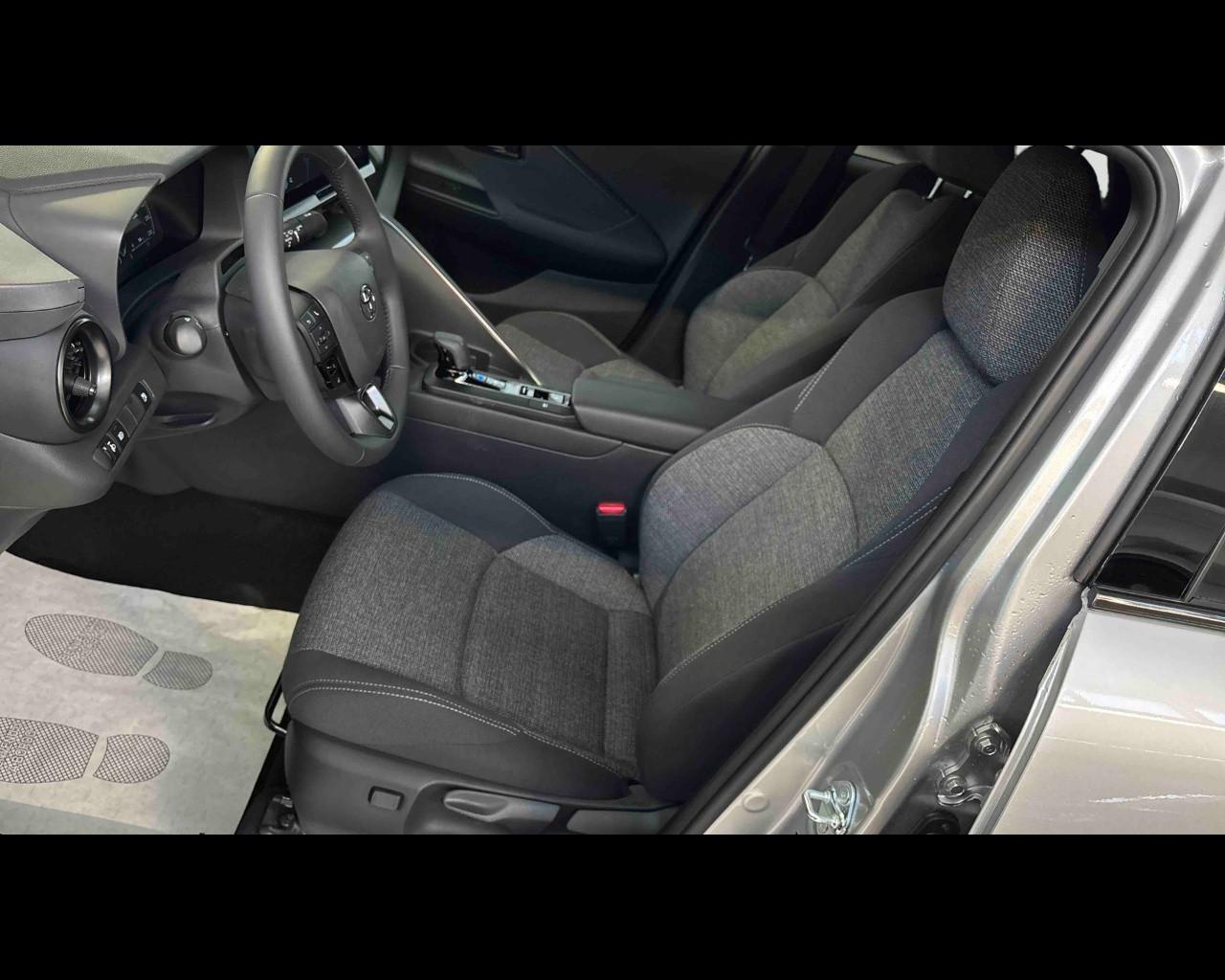Toyota C-HR II 2023 - C-HR 1.8 hev Trend fwd e-cvt