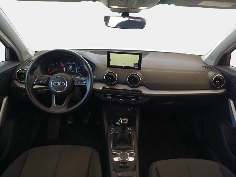 AUDI Q2 2.0 30 TDI BUSINESS SUV
