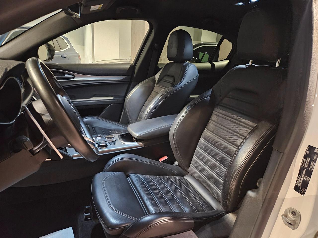 Alfa Romeo Stelvio 2.2d 210 CV AT8 Q4 Veloce IVA ESPOSTA