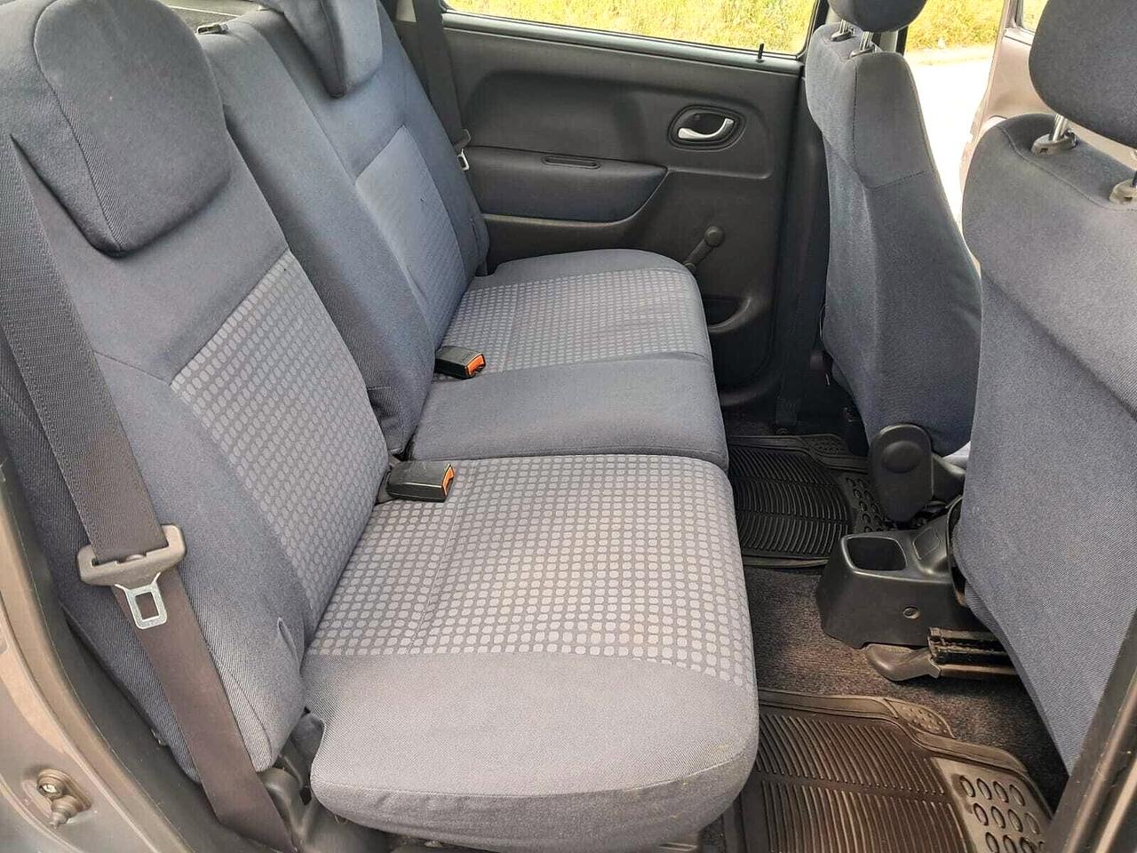 Opel Agila 1.2 16V Club