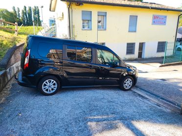 Ford Grand Tourneo Gancio Traino 7 Posti Euro 6