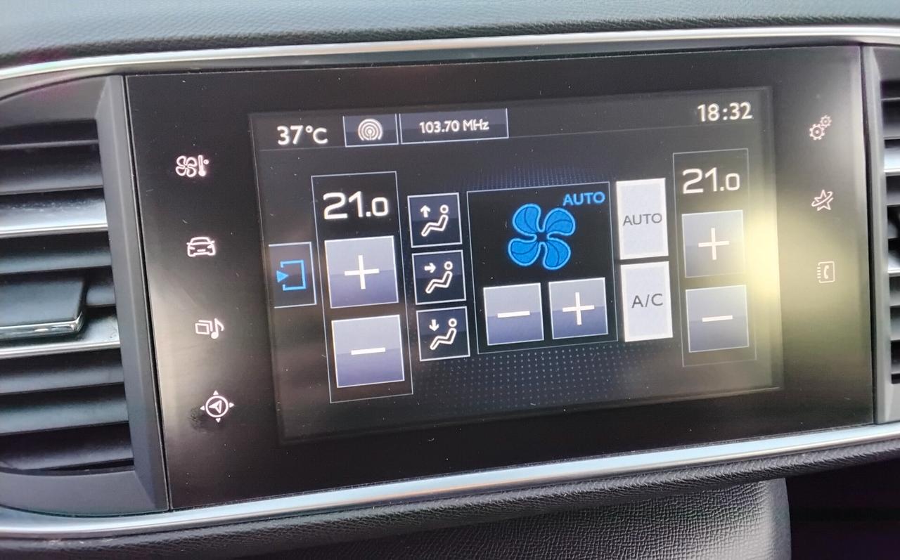Peugeot 308 BlueHDi 100 S&S SW Business