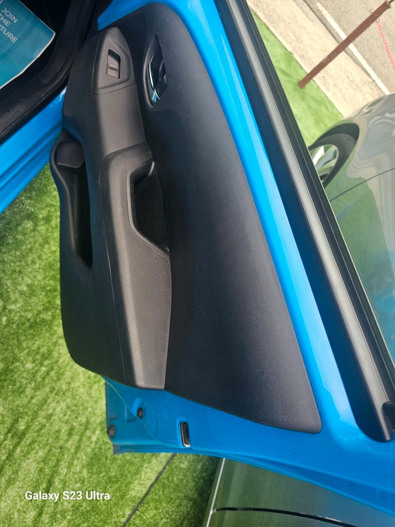 Toyota Aygo Connect 1.0 VVT-i 72 CV 5 porte x-clusiv