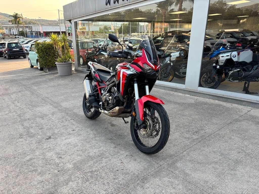 Honda CRF1100L Africa Twin 2021 / Km 28.000 Tua a solo 99 Euro al mese
