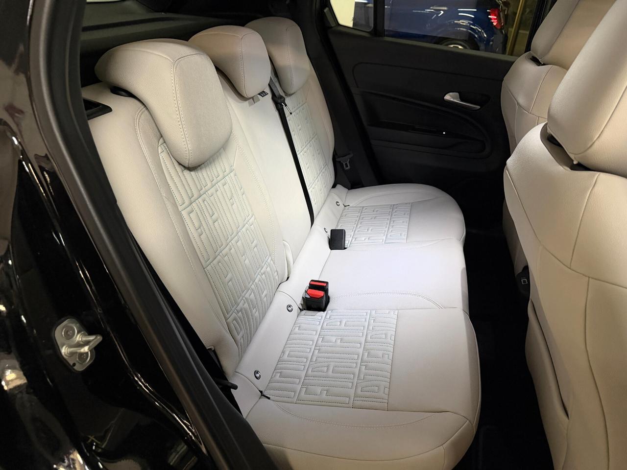 Fiat 600 Hybrid 110 CV DCT MHEV La Prima II KM 700