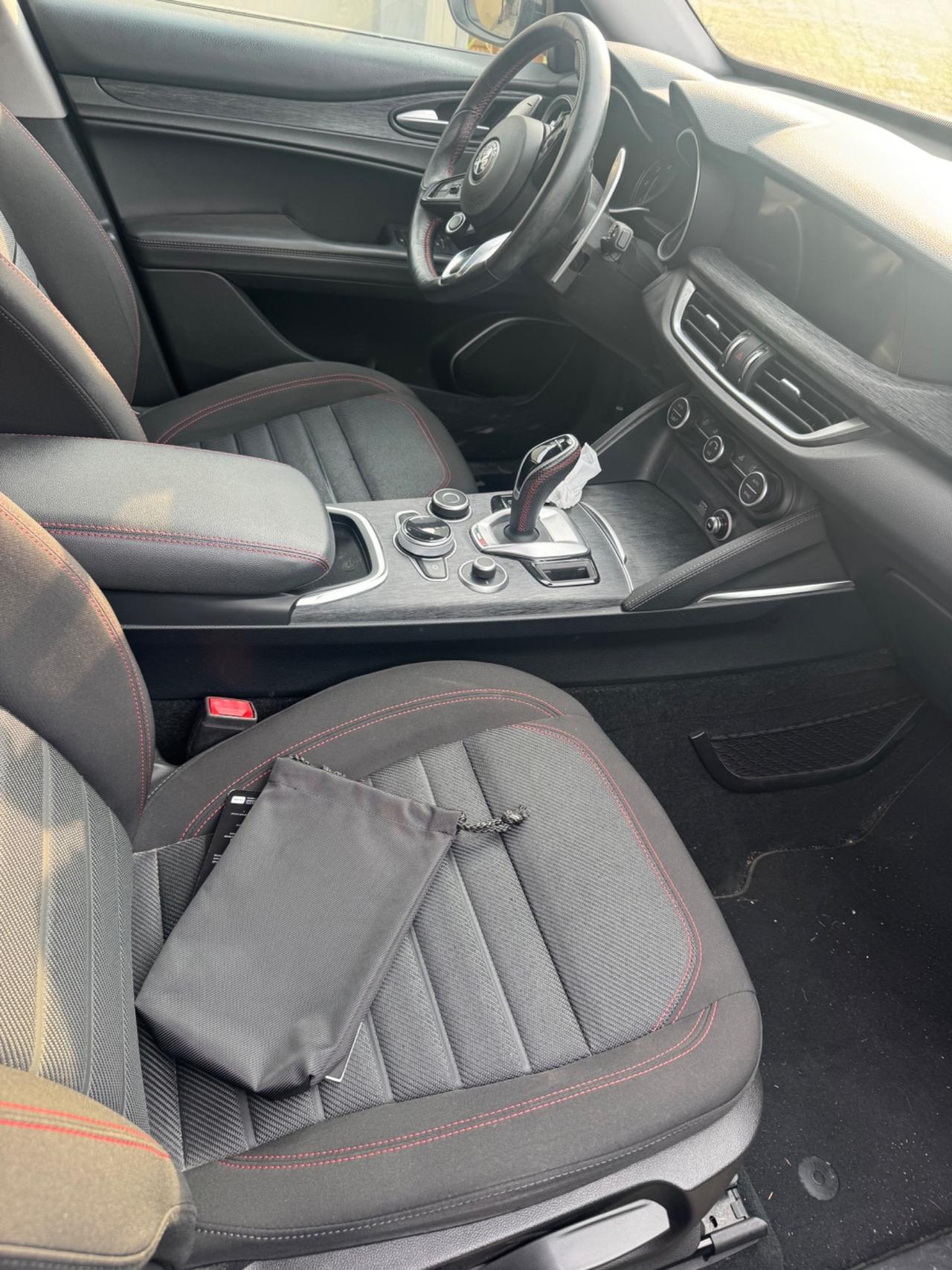 Alfa Romeo Stelvio 2.2 Turbodiesel 190 CV AT8 Q4 Executive