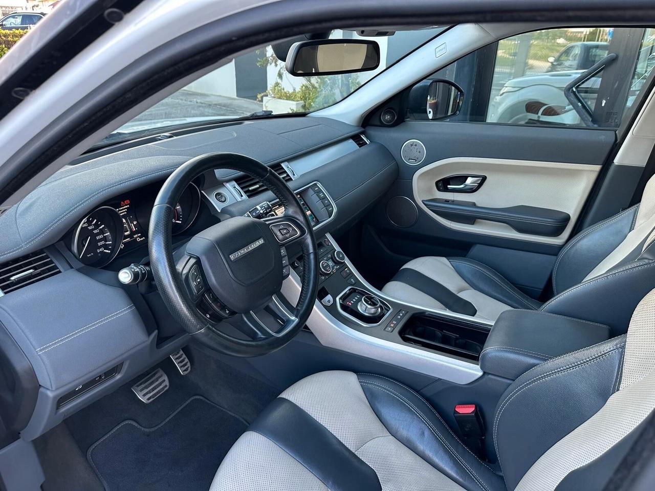 Land Rover Range Rover Evoque Range Rover Evoque 2.2 Sd4 5p. Dynamic