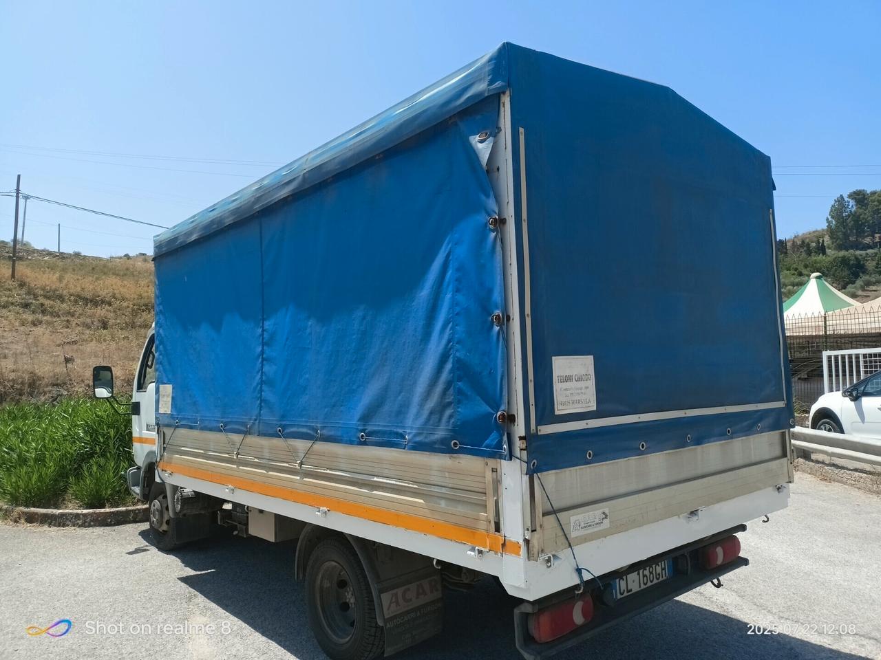 Nissan cabstar con centina
