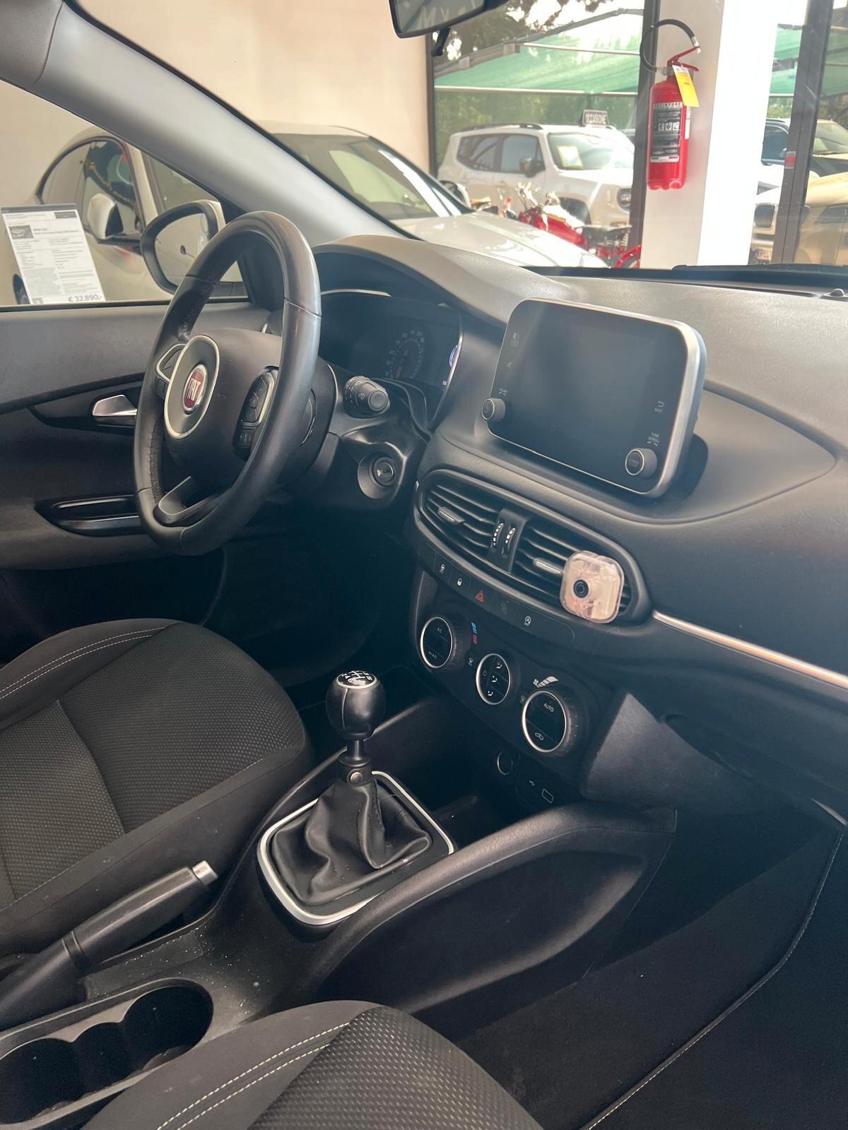 Fiat Tipo 1.6 Mjt S&S DCT SW Lounge