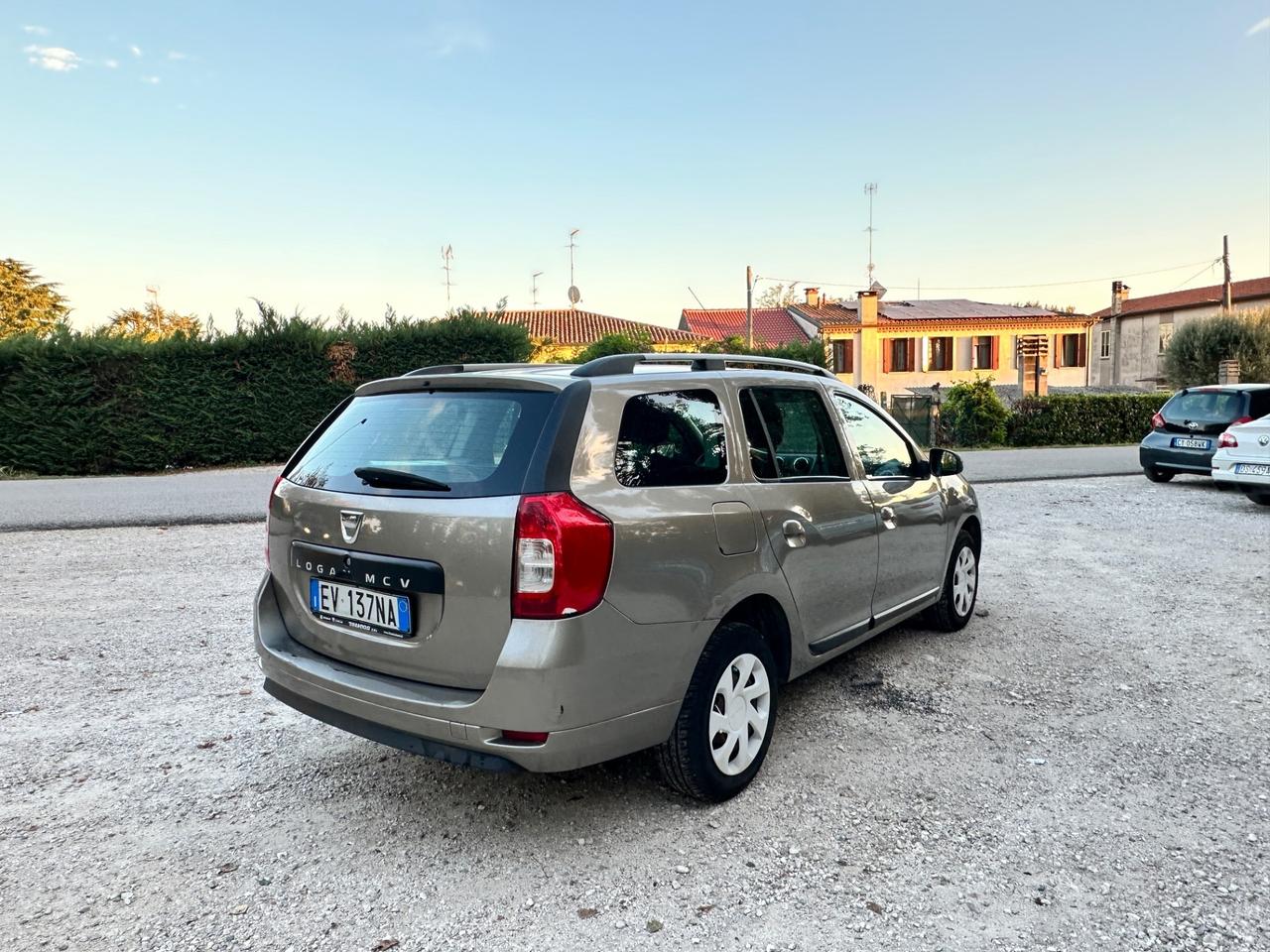 Dacia Logan MCV 1.2 75CV GPL Lauréate