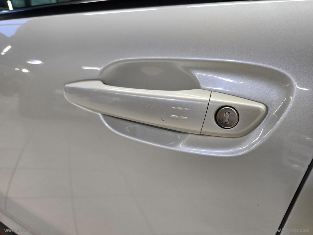 CITROEN C4 Cactus BlueHDi 100 S&S Shine