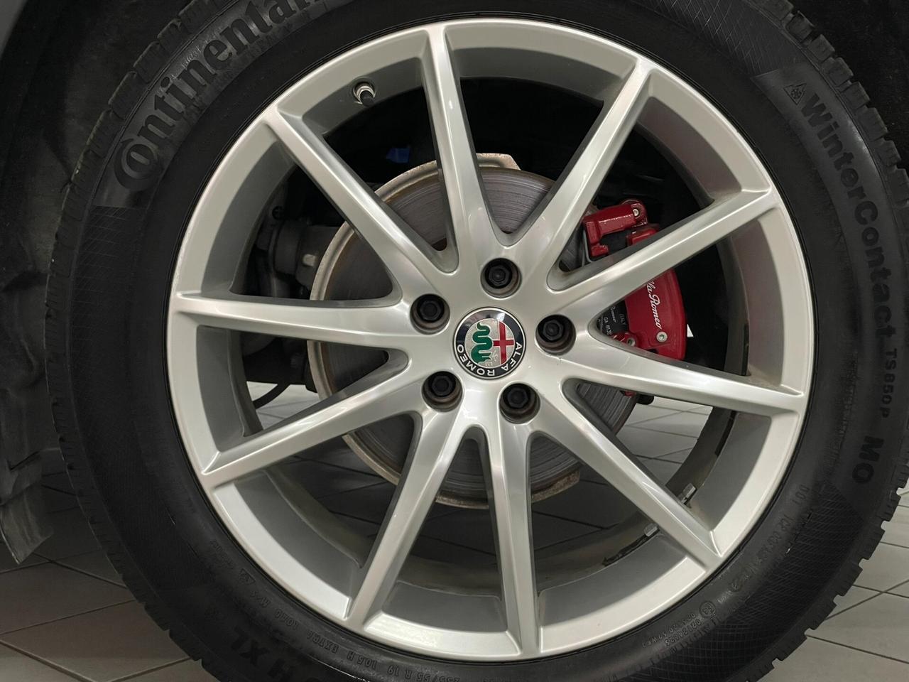 Alfa Romeo Stelvio 2.2 TD 190 CV EXECUTIVE 19" DISTRIBUZIONE ESEGUITA