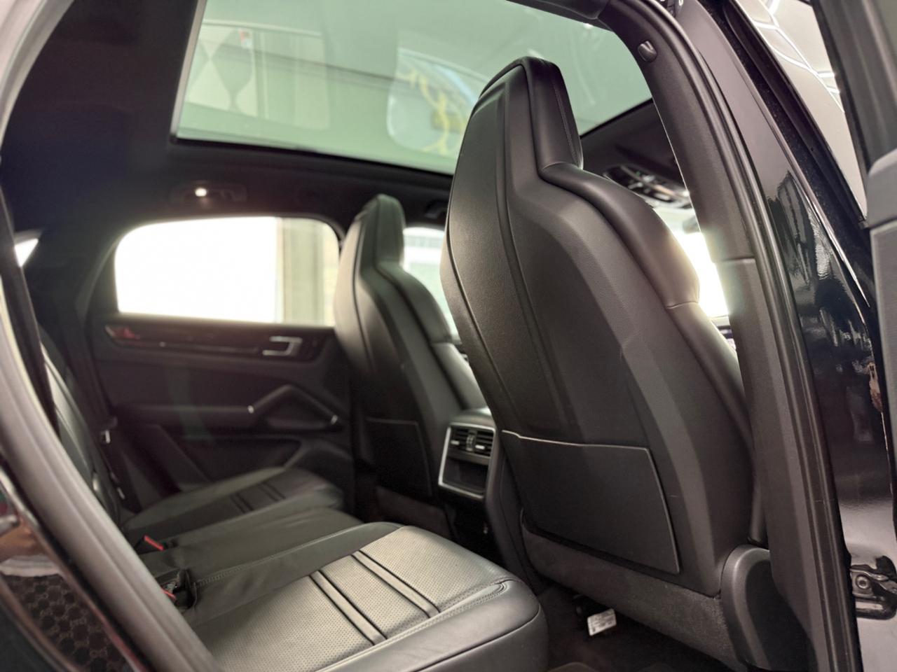 Porsche Cayenne 3.0 V6