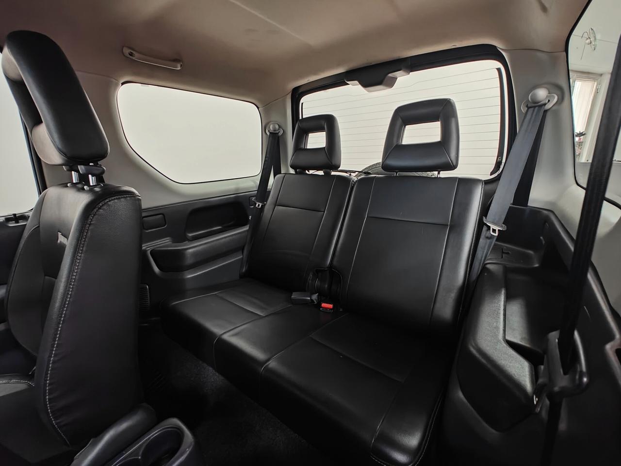 Suzuki Jimny 1.3i 16V cat 4WD Special