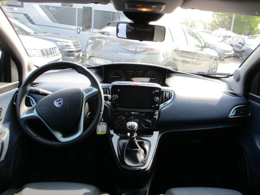 Lancia Ypsilon 1.0 Hybrid Platino - Carplay/Camera/Ok Neopat.