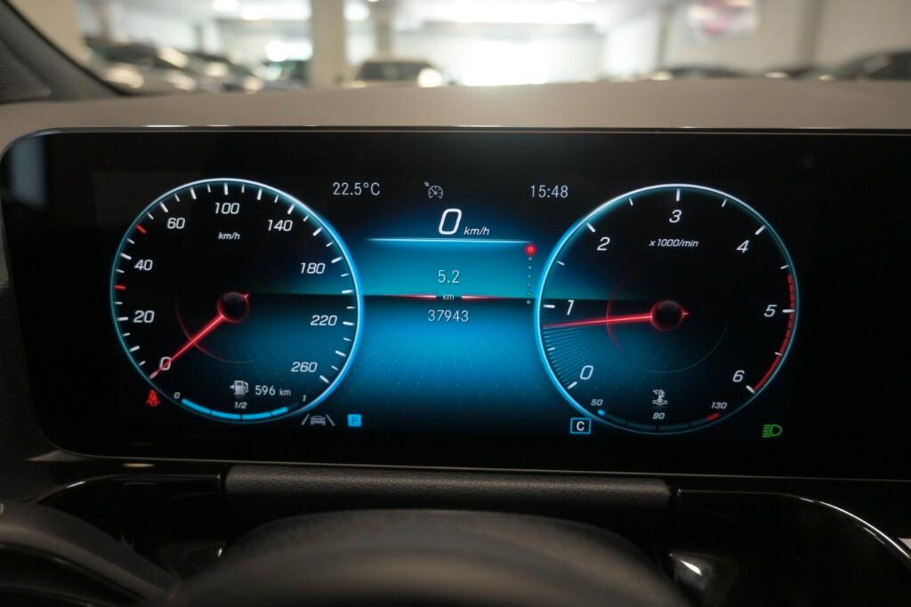 MERCEDES-BENZ B 180D 115CV 6M. BUSINESS SOLUTION ( FARI LED - PELLE - CRUISE - NAVI PREMIUM - PARK ASSIST - TELECAMERA POST. )