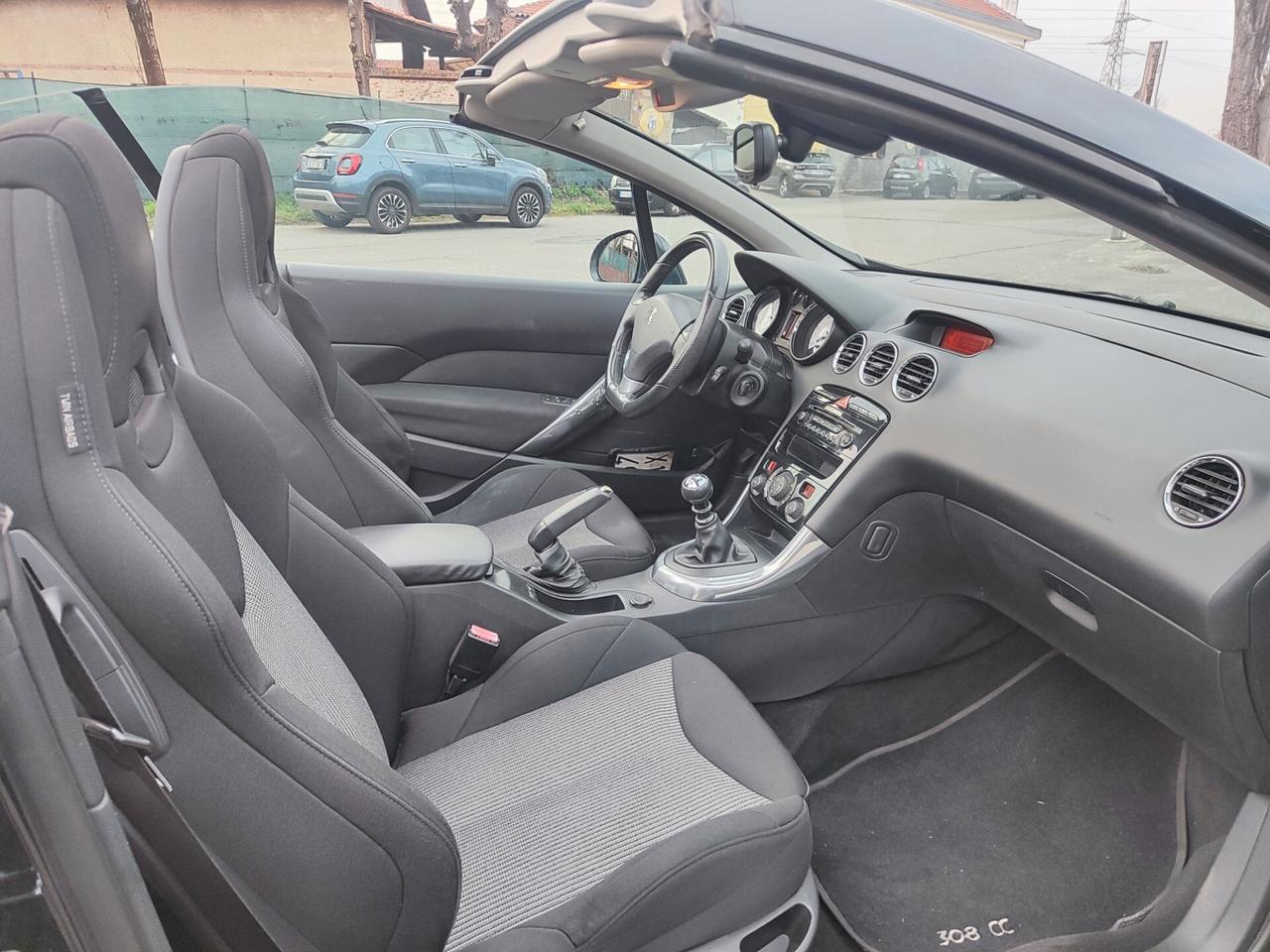 Peugeot 308 2.0 HDi Cabrio
