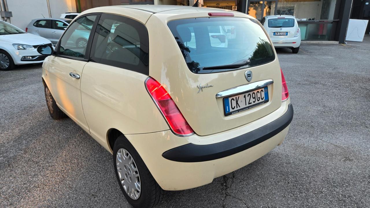 Lancia Ypsilon 1.2 Neopatentati 104600Km Euro4