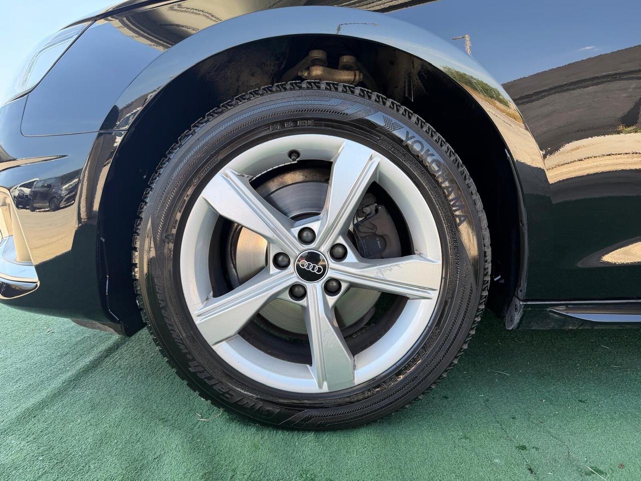 Audi A4 Avant 30 TDI/136 CV S tronic Advanced