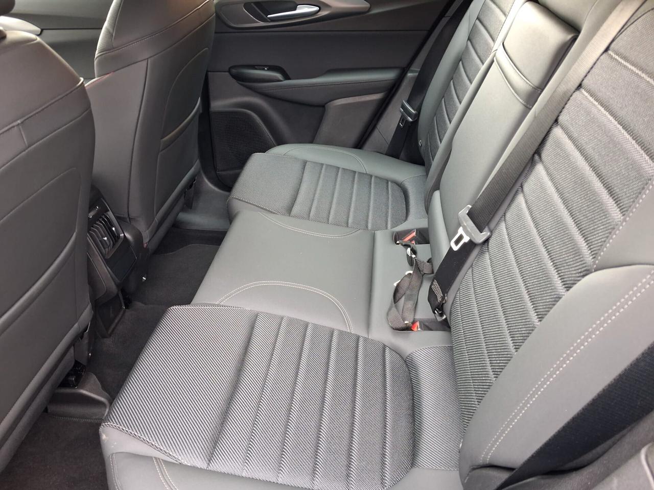 Alfa Romeo Tonale 1.6 diesel 130 CV TCT6 Sprint