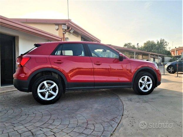 Audi Q2 30 TDI S tronic Business Design